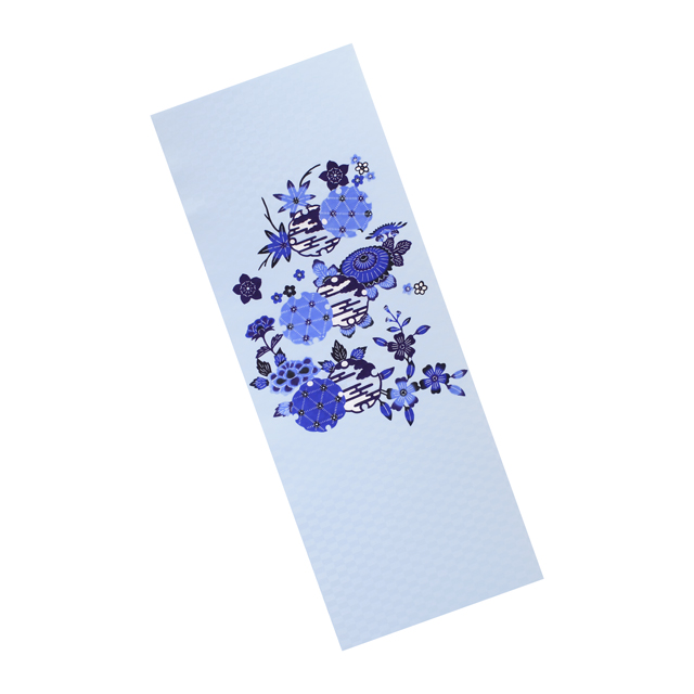 琉球紅型 九寸名古屋帯（お太鼓柄）｜空色地 市松文に雪輪・牡丹・紅葉｜経済産業大臣指定伝統的工芸品