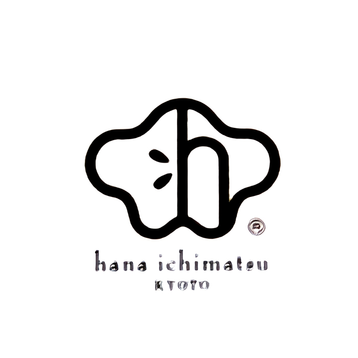 【扇子 レディース】 おしゃれ用 涼やか 夏小物 気軽に使える 便利 携帯用 かわいい 和柄 hana ichimatsu